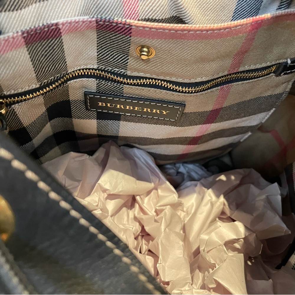 Burberry Black Leather Backpack with Gold Accents Sz. L - Picture 6 of 12